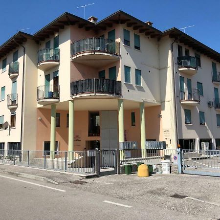 Appartamento Peschiera - Zona Ospedale Pederzoli Peschiera del Garda Buitenkant foto